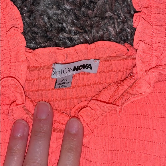 Neon peach top - Picture 3 of 5